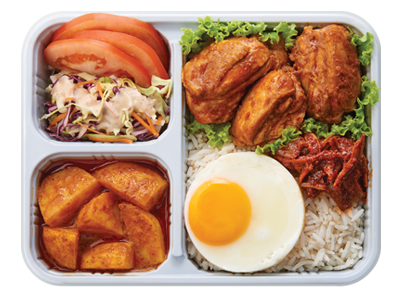 Nasi Lemak with DRY CURRY CHICKEN<br /><span lang="zh"></span>